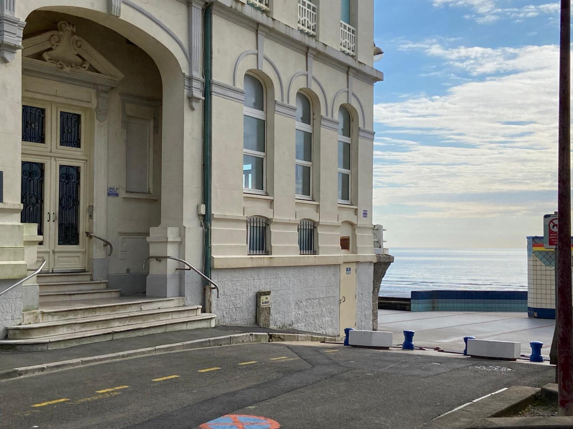 "Appartement Sur Digue" Proche De La Plage Avec Wifi 위머로우 외부 사진