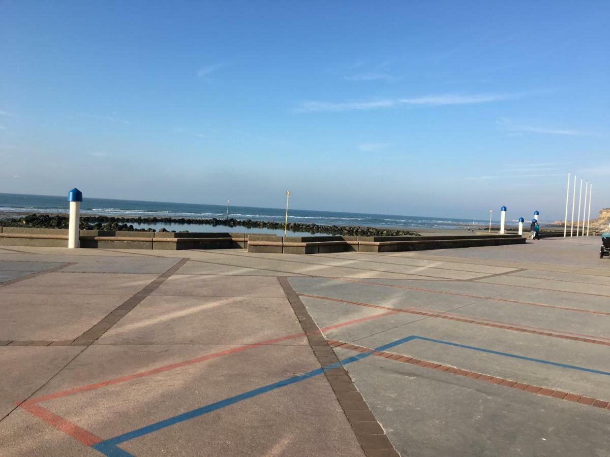 "Appartement Sur Digue" Proche De La Plage Avec Wifi 위머로우 외부 사진
